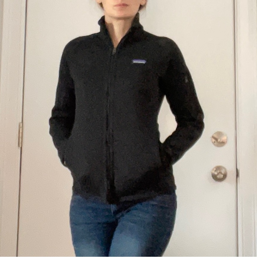 Black Patagonia fleece